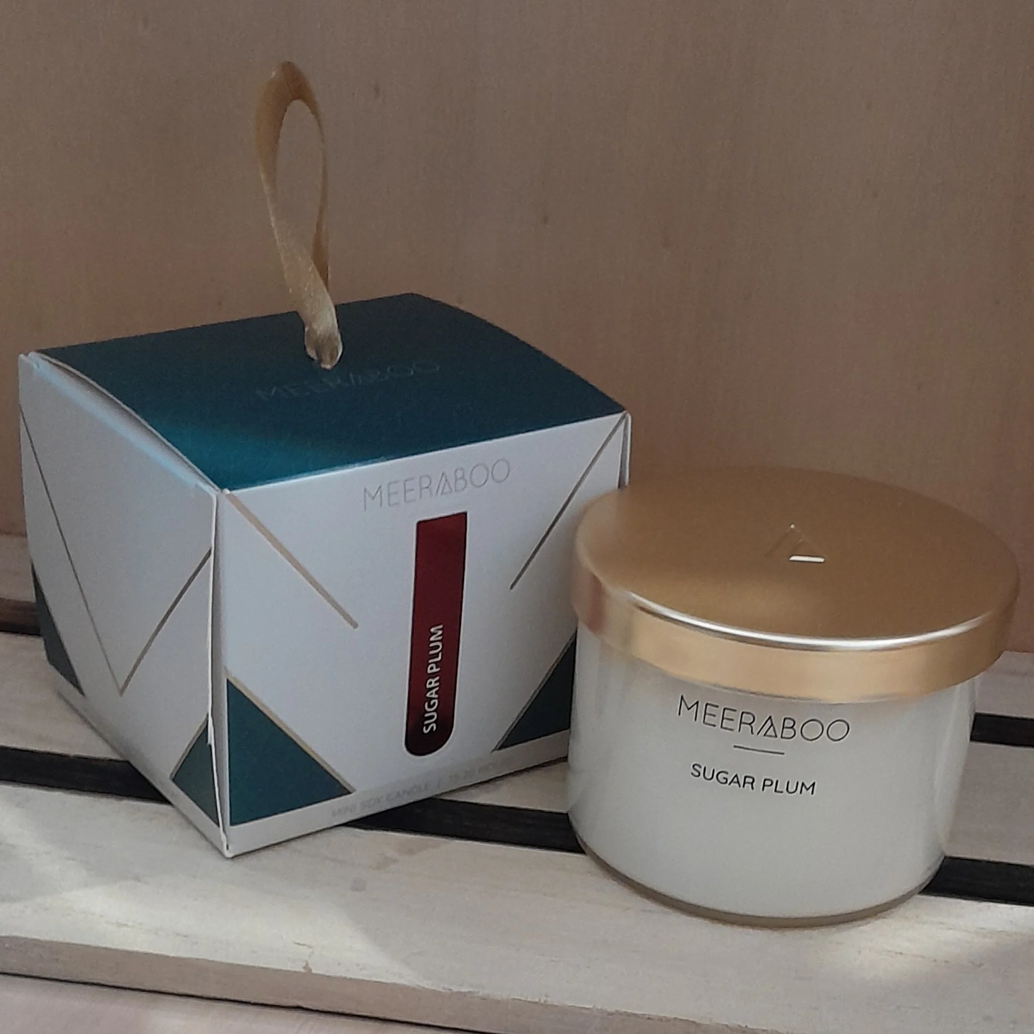 Sugar Plum Gold Lid Soy Candle - Image 2